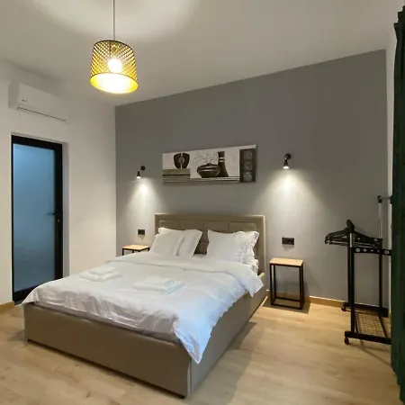 Jasmine Otel *
